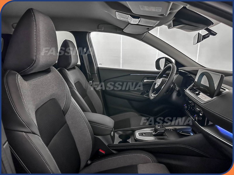 Nissan Qashqai nuova a Milano (13)
