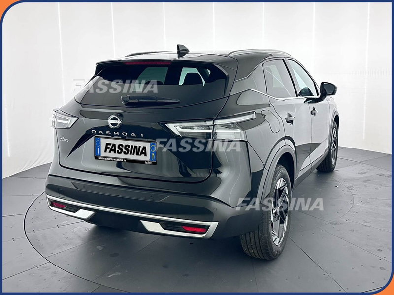 Nissan Qashqai nuova a Milano (6)