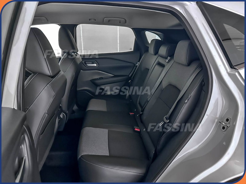Nissan Qashqai nuova a Milano (10)