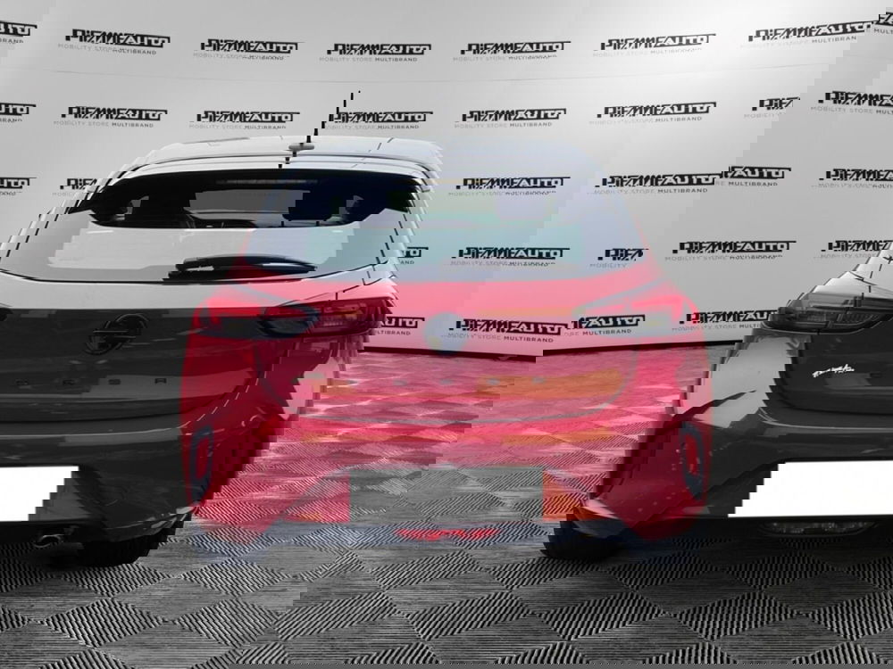 Opel Corsa usata a Piacenza (4)