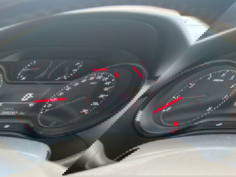 Opel Crossland usata a Piacenza (15)