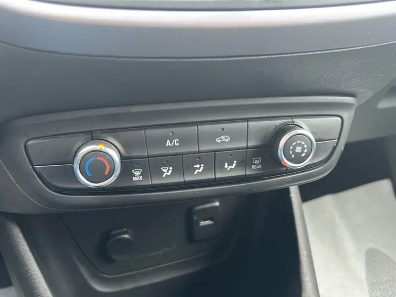 Opel Crossland usata a Piacenza (20)