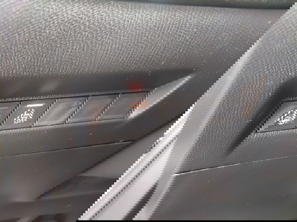 Peugeot 2008 usata a Modena (13)