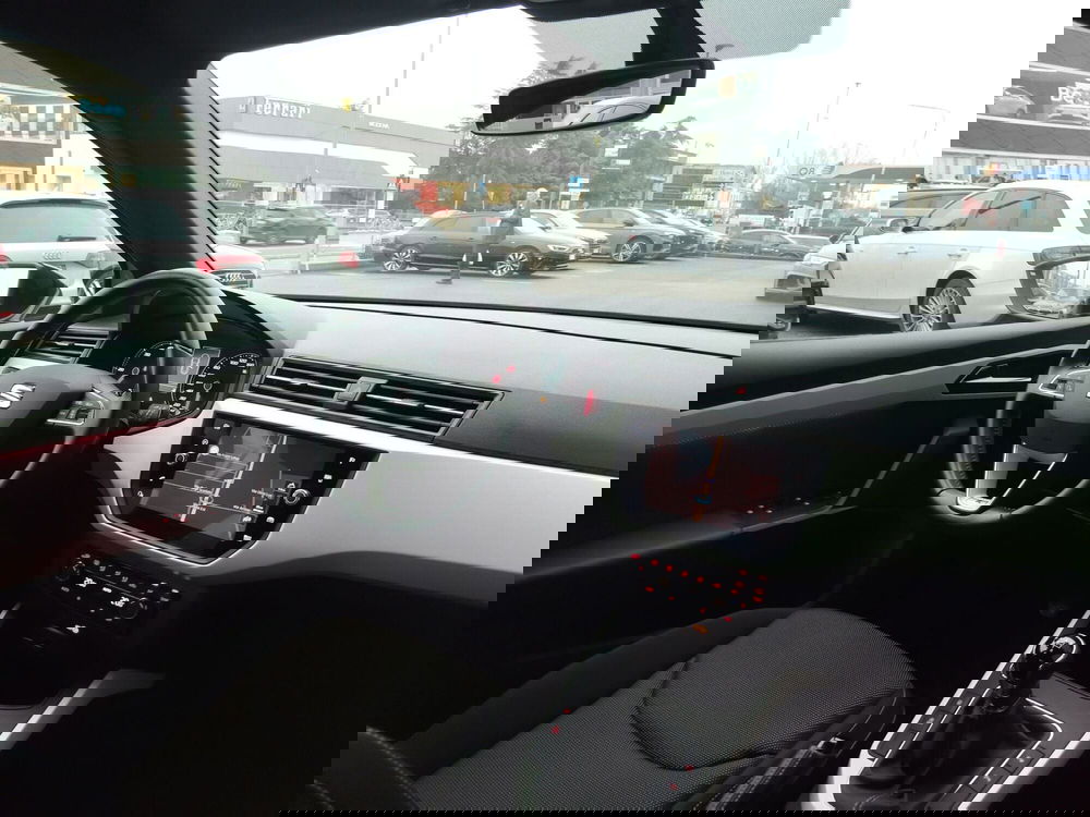 SEAT Arona usata a Modena (8)