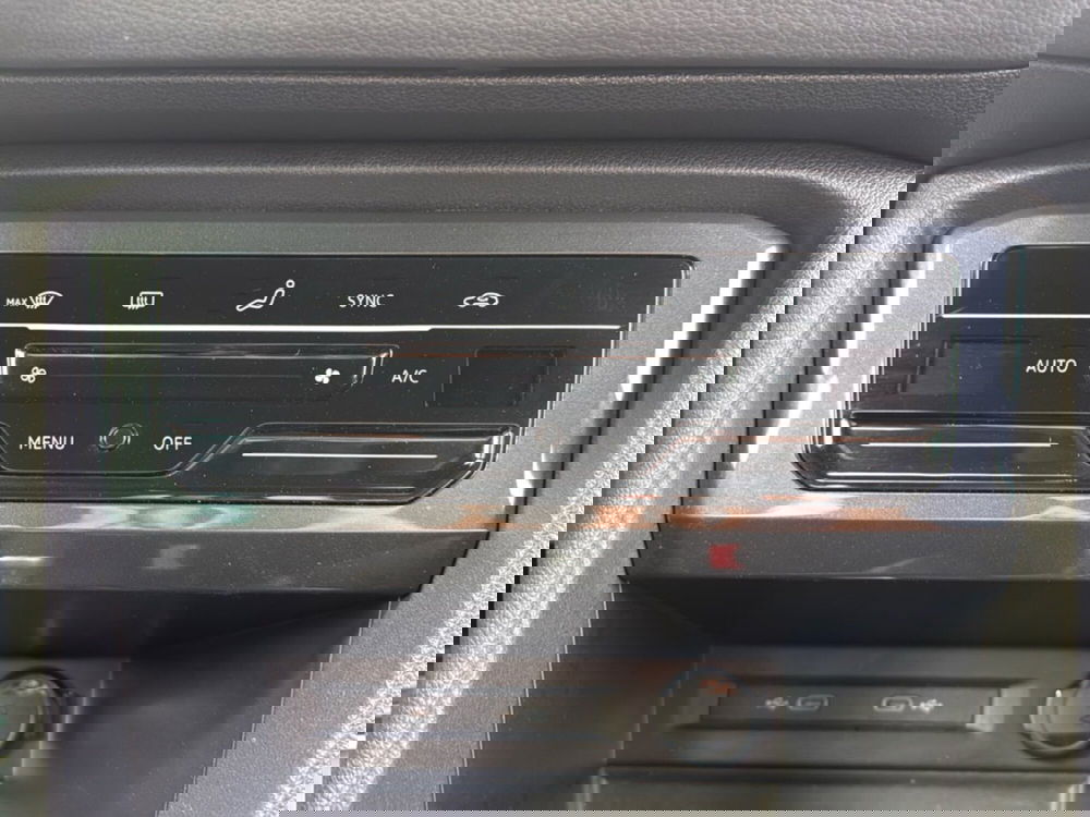 Volkswagen Tiguan usata a Terni (14)