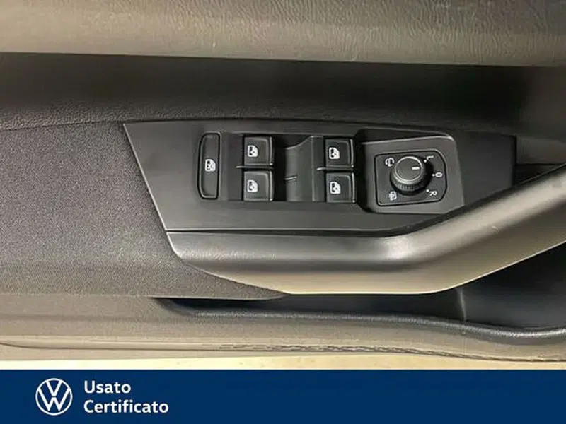 Volkswagen Taigo usata a Vicenza (17)