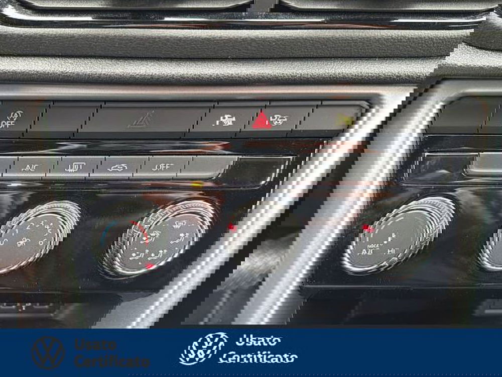 Volkswagen T-Roc usata a Vicenza (16)