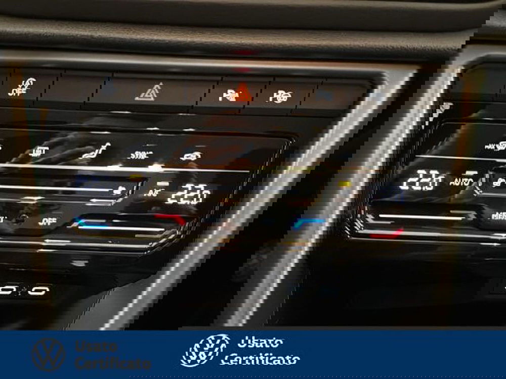 Volkswagen T-Roc usata a Vicenza (13)