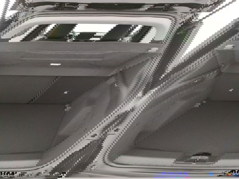 Jeep Avenger nuova a Padova (12)