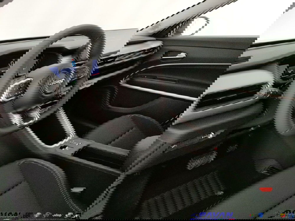 Jeep Avenger nuova a Padova (8)