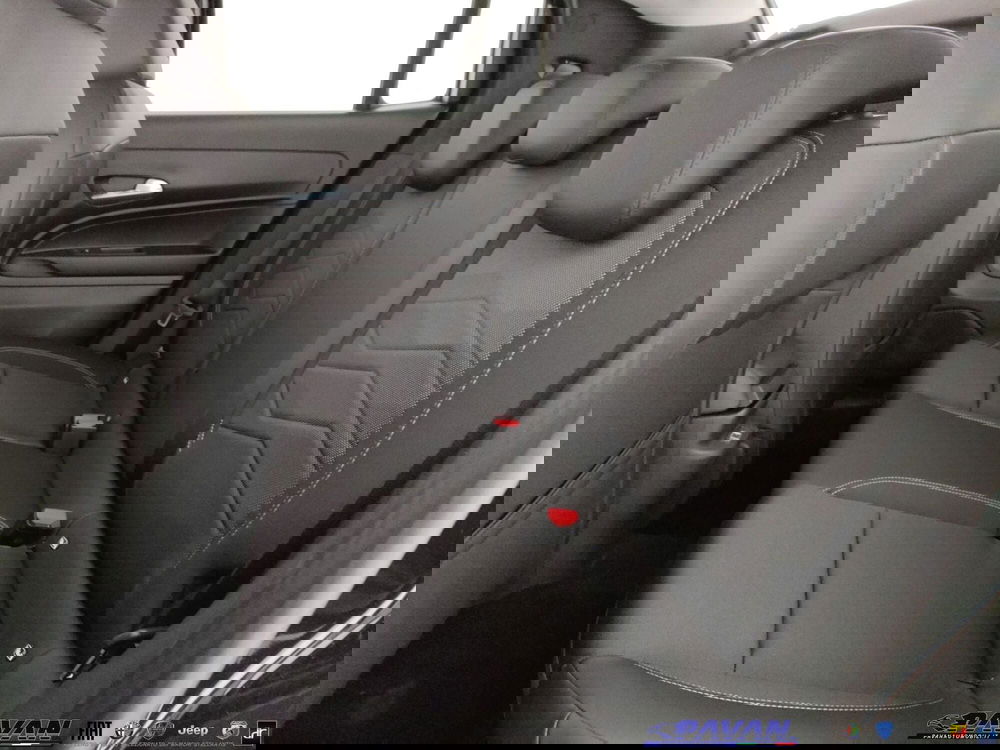 Jeep Avenger nuova a Padova (11)