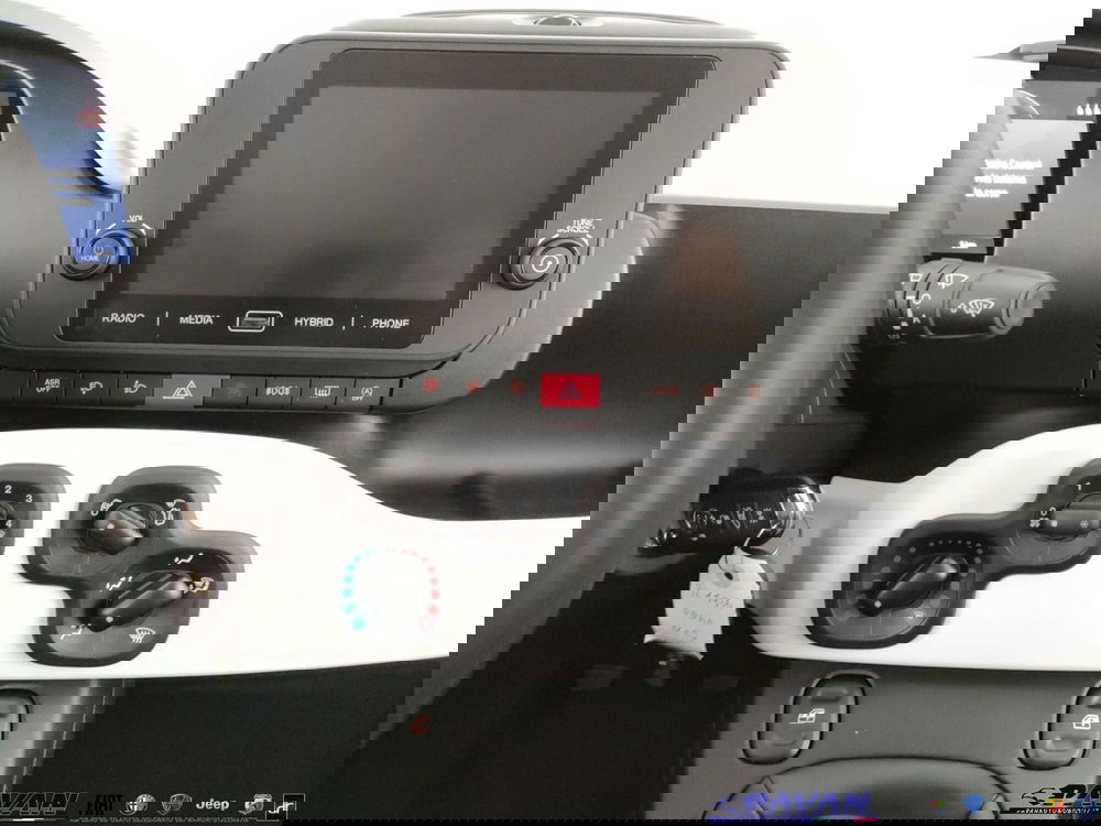 Fiat Panda Cross nuova a Padova (15)