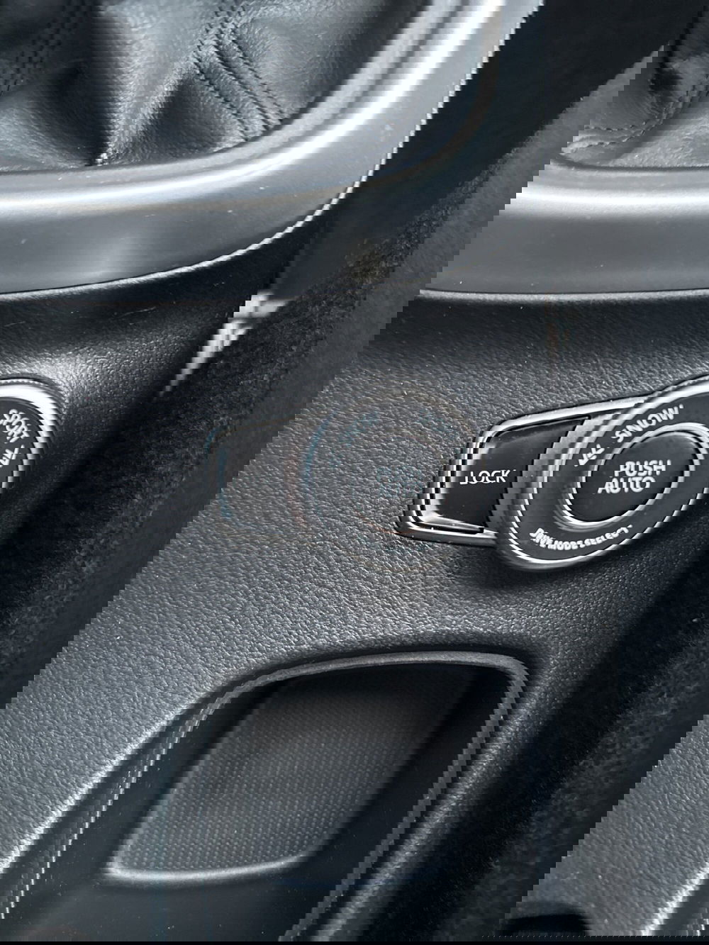 Suzuki S-Cross usata a Vercelli (15)