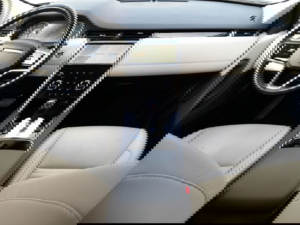 Land Rover Discovery Sport usata a Livorno (4)