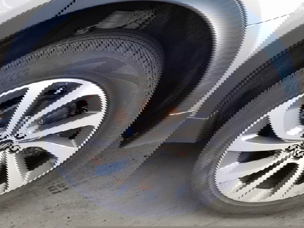 Land Rover Discovery Sport usata a Livorno (9)