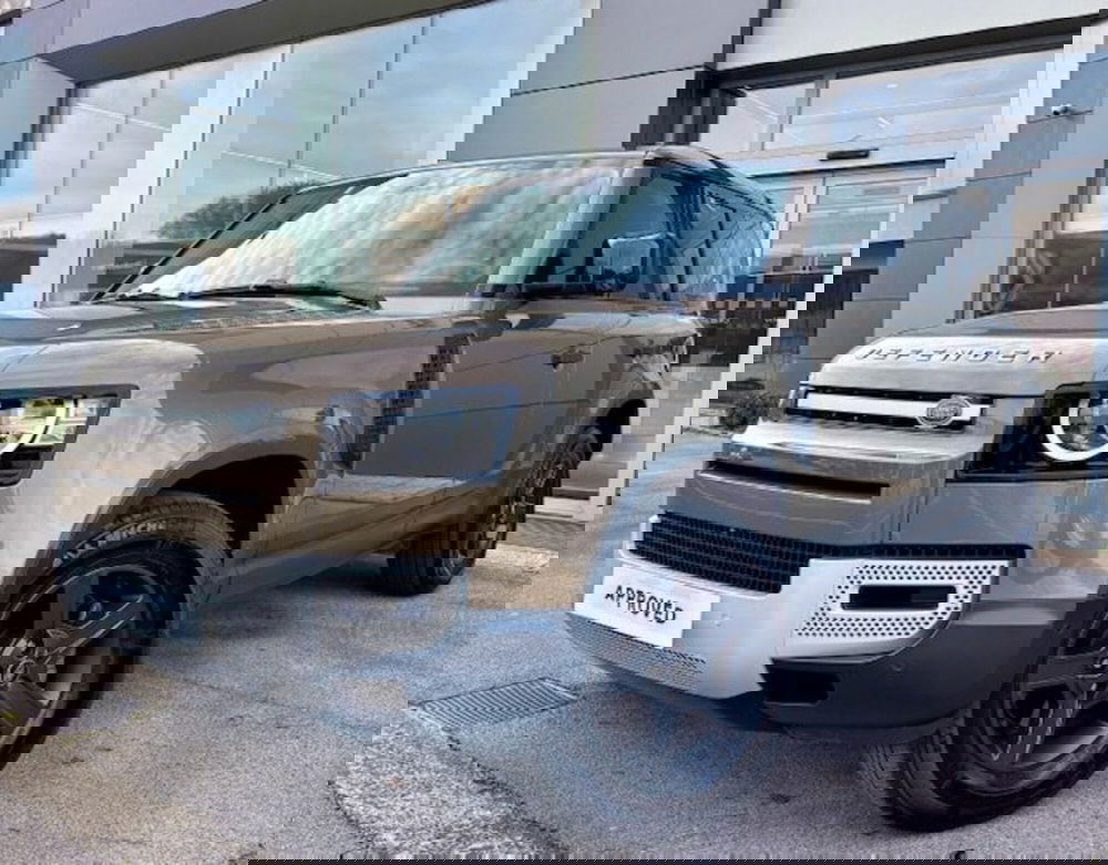 Land Rover Defender usata a Pesaro-Urbino