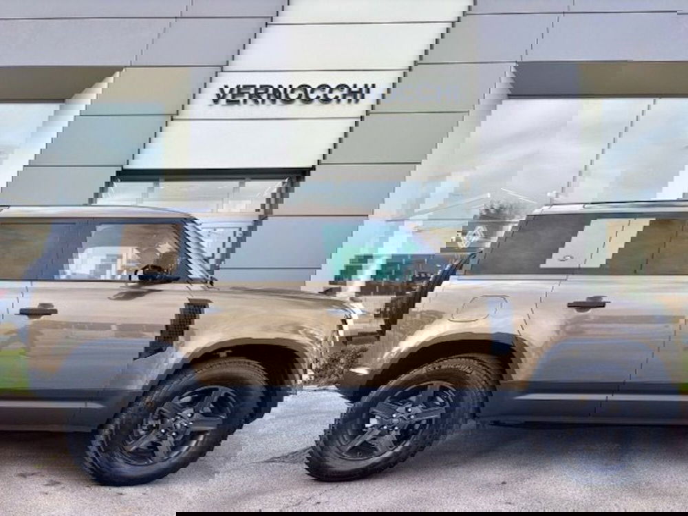 Land Rover Defender usata a Pesaro-Urbino (6)