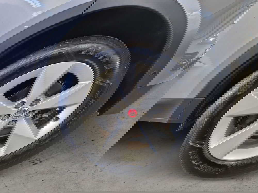 Jaguar E-Pace usata a Firenze (9)