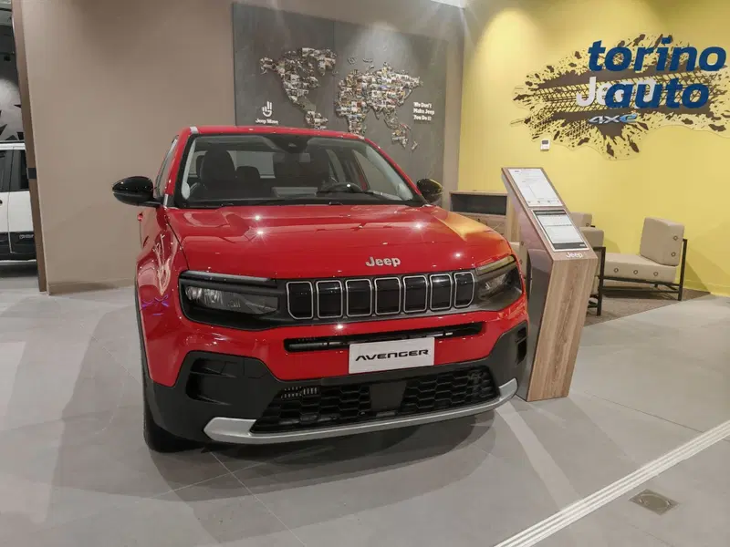 Jeep Avenger nuova a Torino (2)