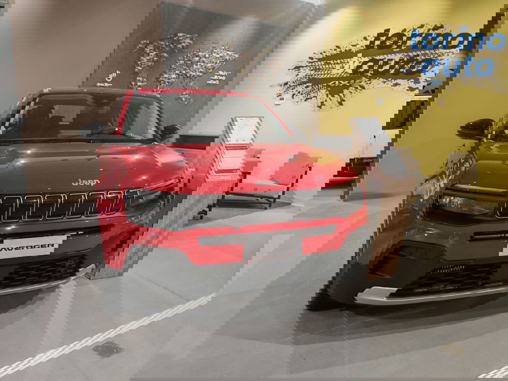 Jeep Avenger nuova a Torino (2)