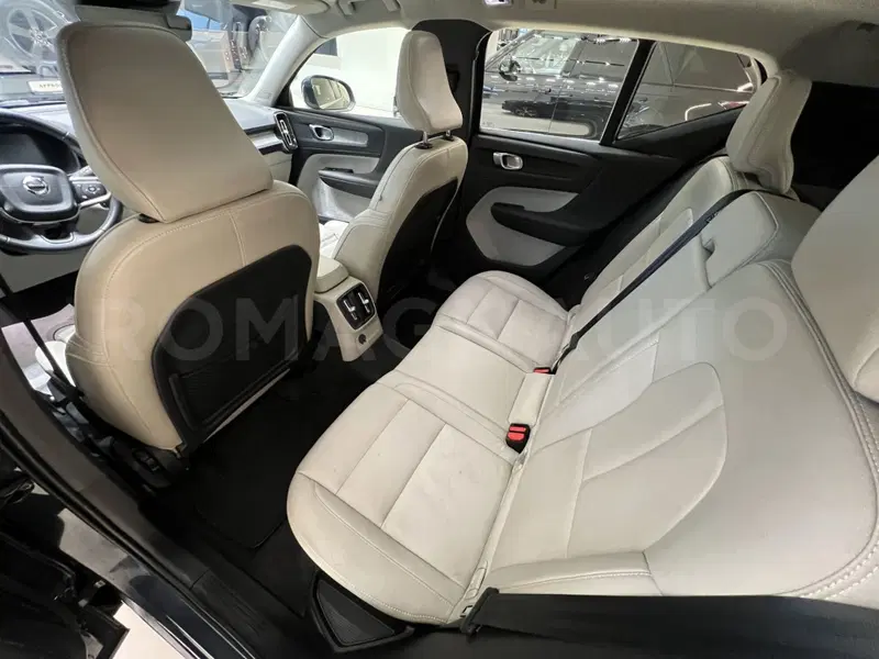 Volvo XC40 usata a Forlì-Cesena (12)