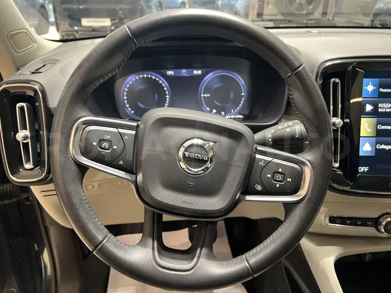 Volvo XC40 usata a Forlì-Cesena (17)