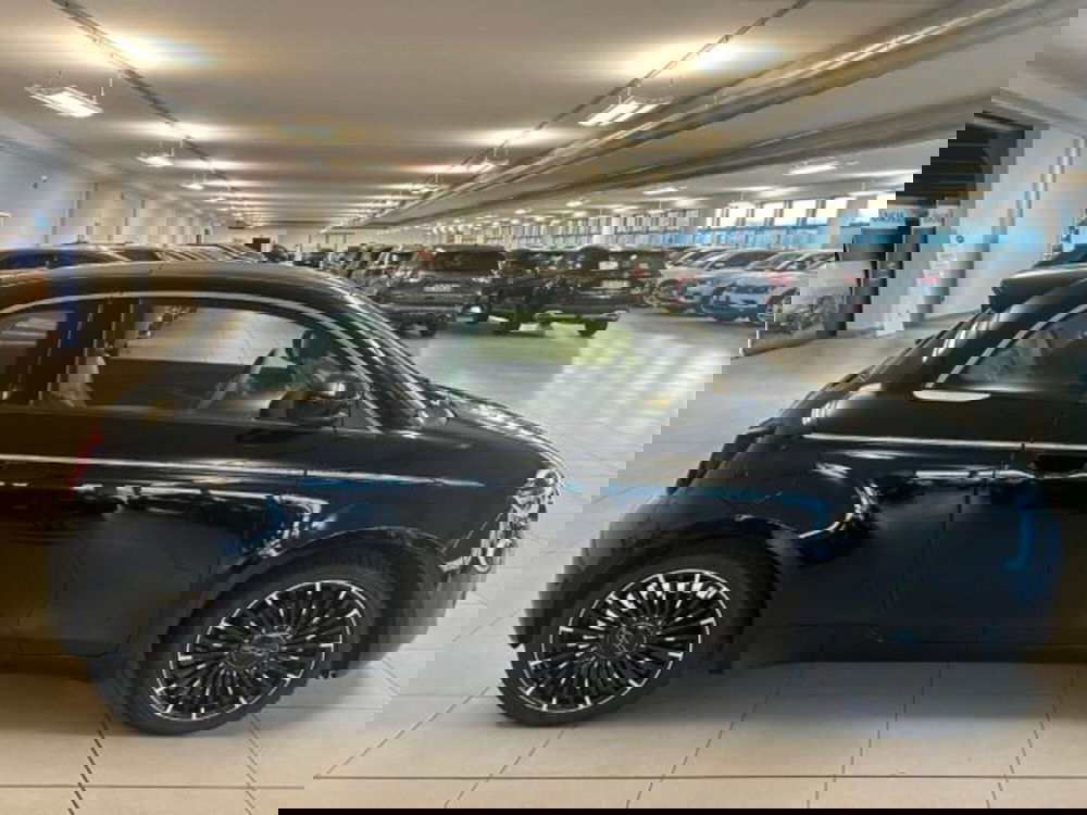 Fiat 500e usata a Cuneo (8)