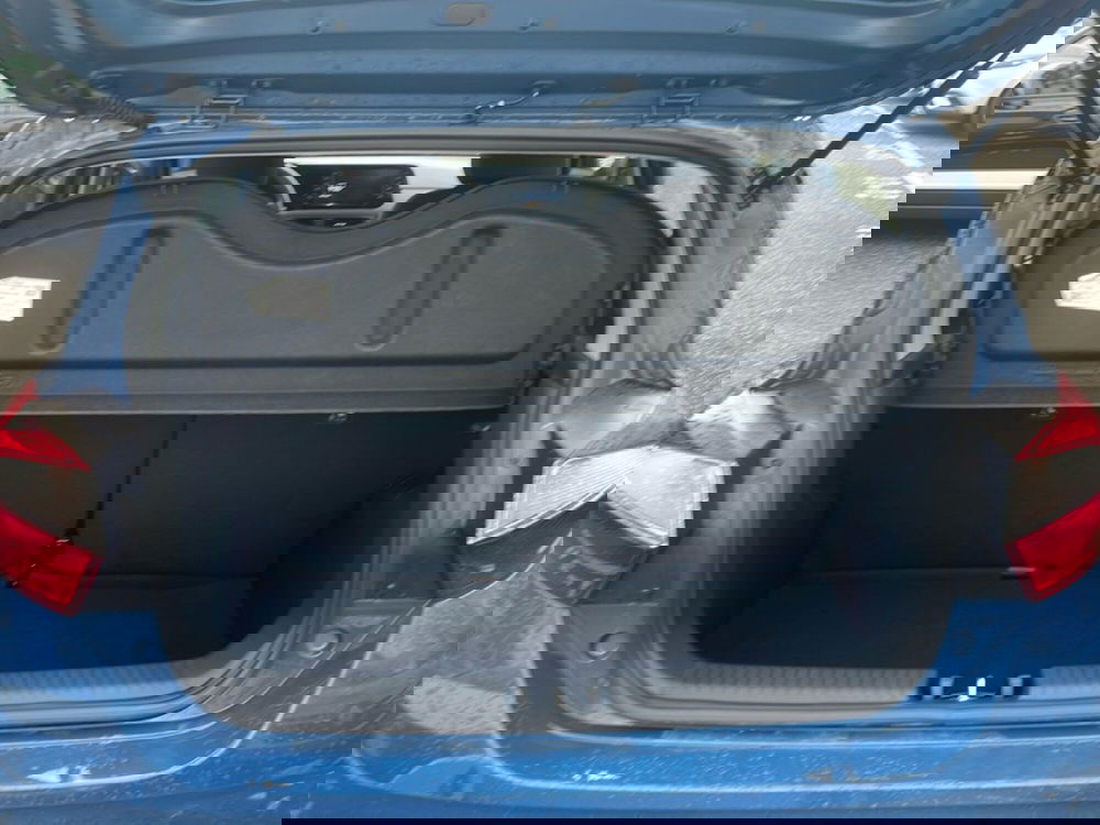 Hyundai i10 nuova a Roma (11)