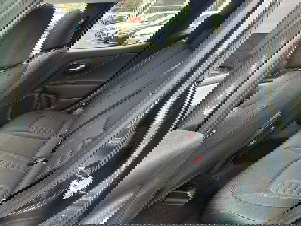 Jeep Renegade nuova a Roma (13)