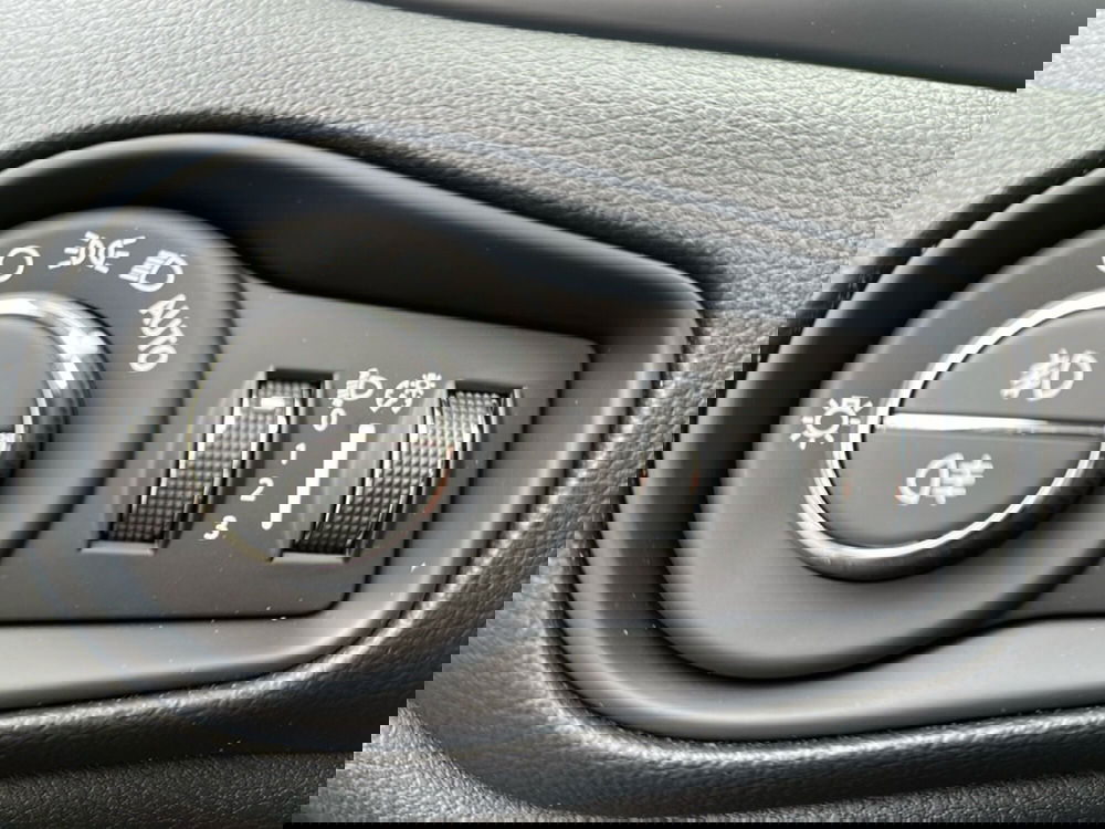 Jeep Renegade nuova a Roma (15)