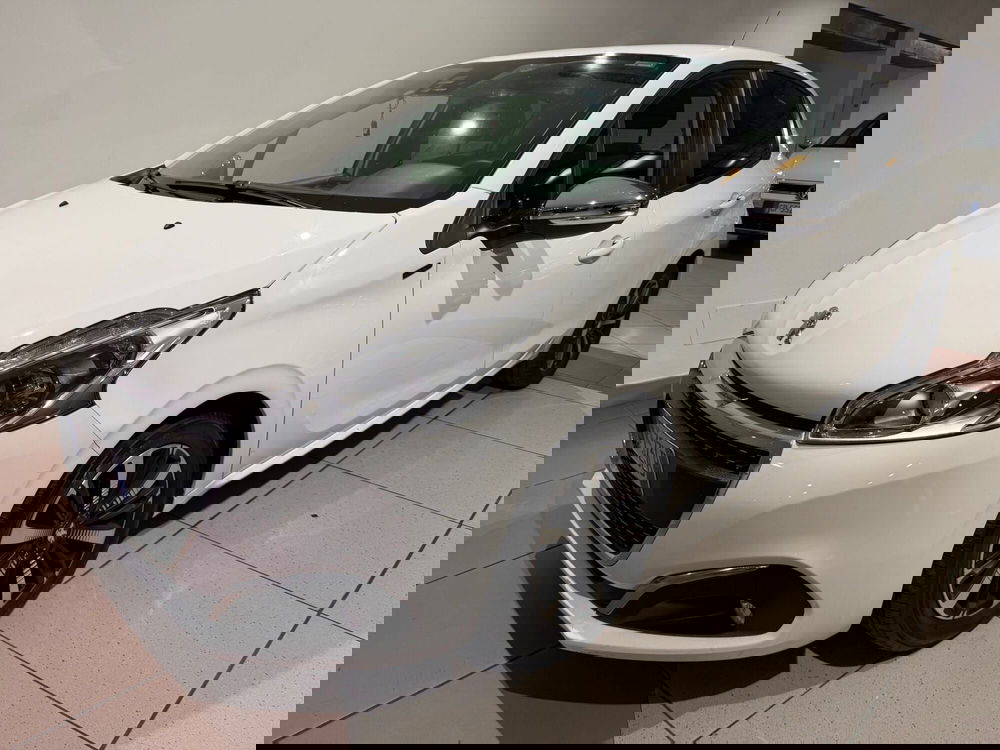 Peugeot 208 usata a Genova