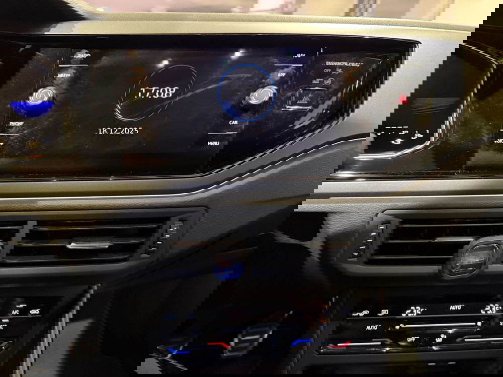 Volkswagen Polo usata a Genova (14)