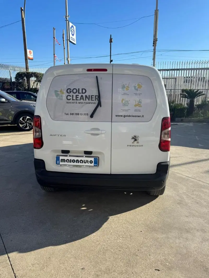 Peugeot Rifter usata a Caserta (5)
