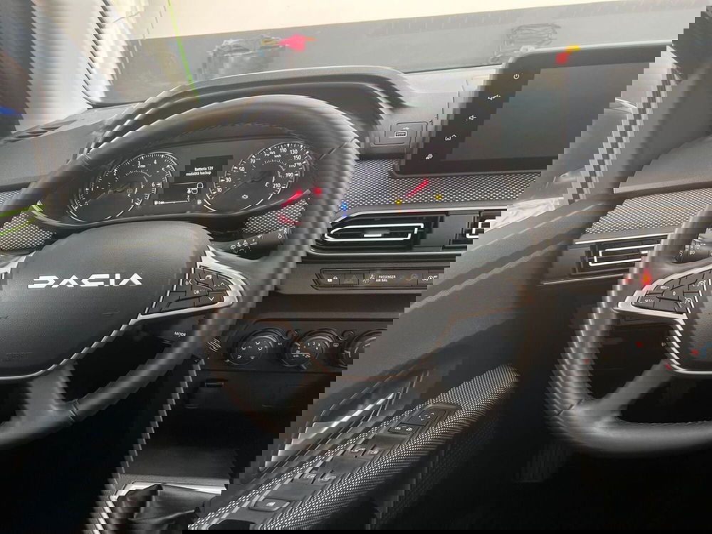 Dacia Sandero usata a Roma (10)