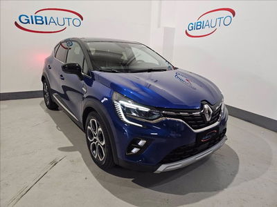 Renault Captur Full Hybrid E-Tech 145 CV Techno Fast Track del 2022 usata a Palermo