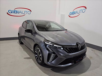 Renault Clio TCe 90 CV 5 porte Techno del 2025 usata a Palermo