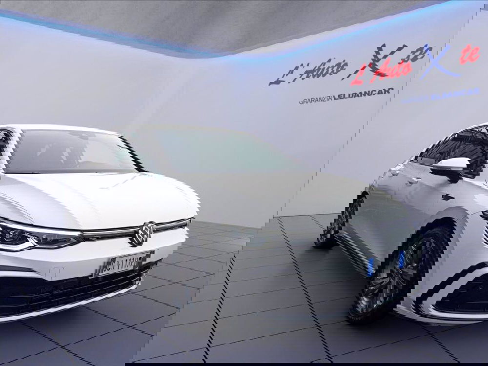 Volkswagen Golf Variant usata a Milano