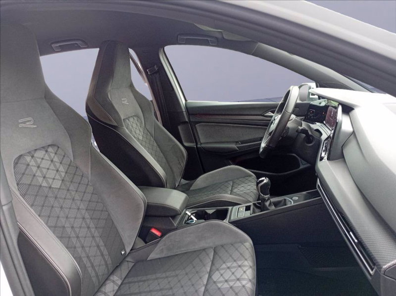 Volkswagen Golf Variant usata a Milano (12)