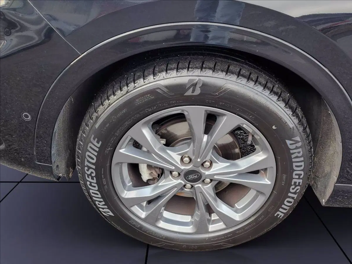 Ford Kuga usata a Milano (14)