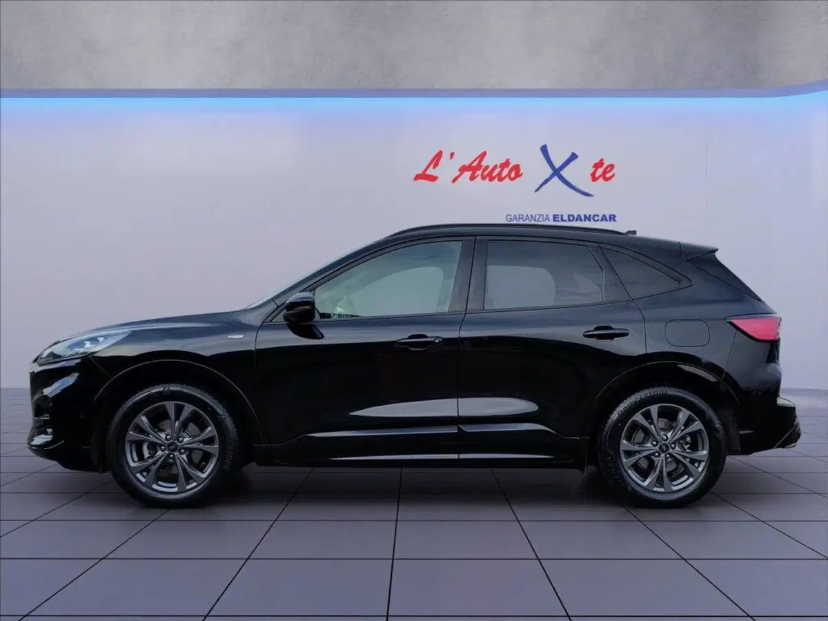 Ford Kuga usata a Milano (2)