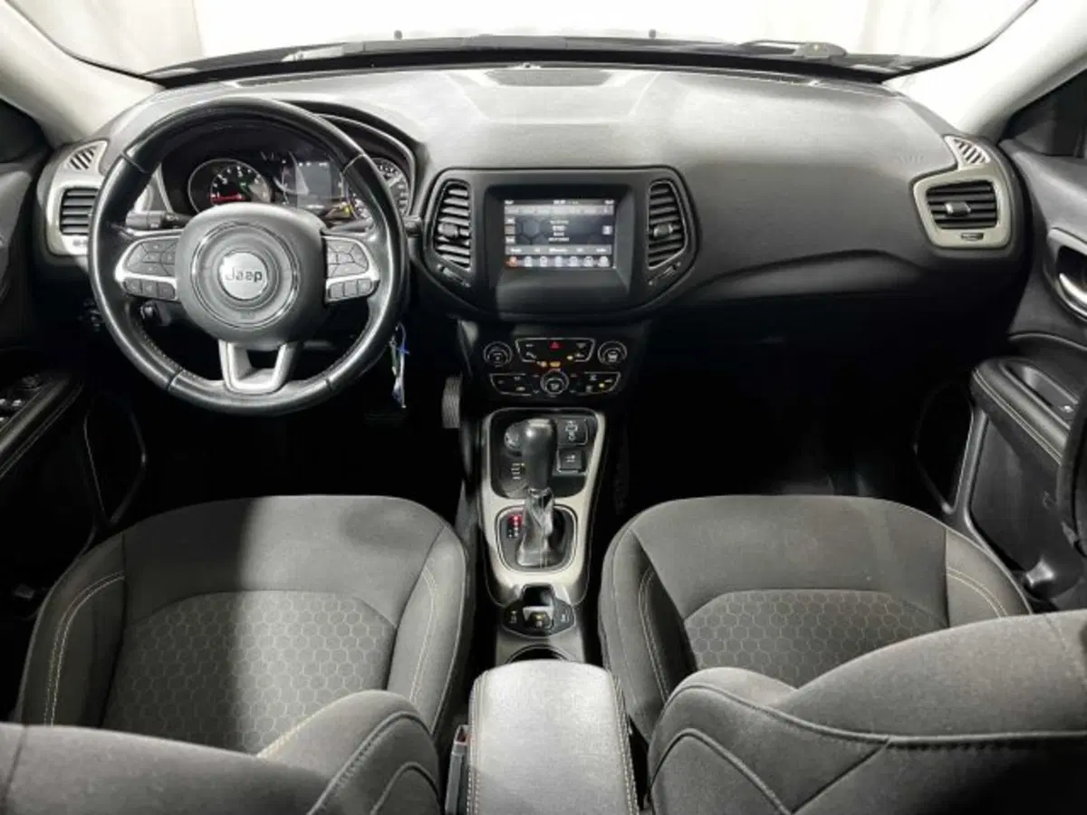 Jeep Compass usata a Sondrio (12)