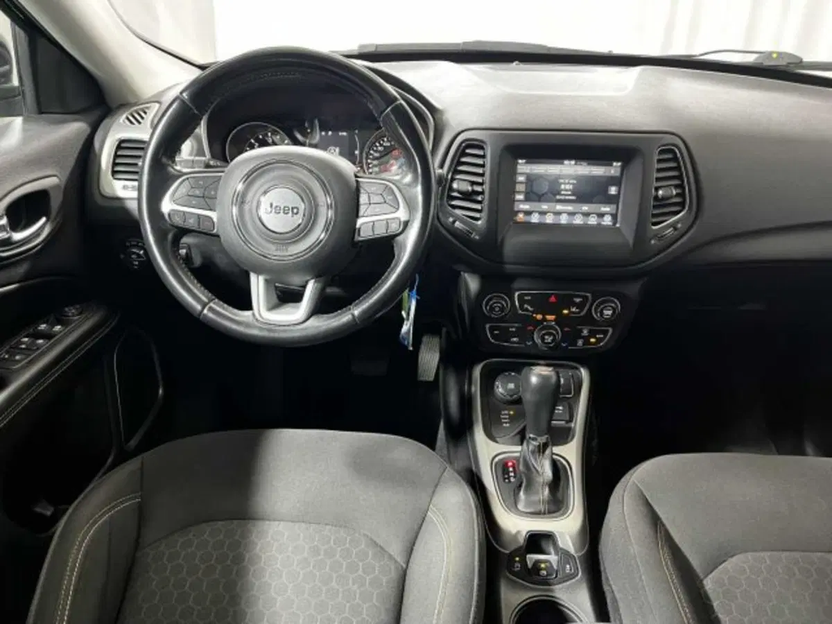 Jeep Compass usata a Sondrio (13)