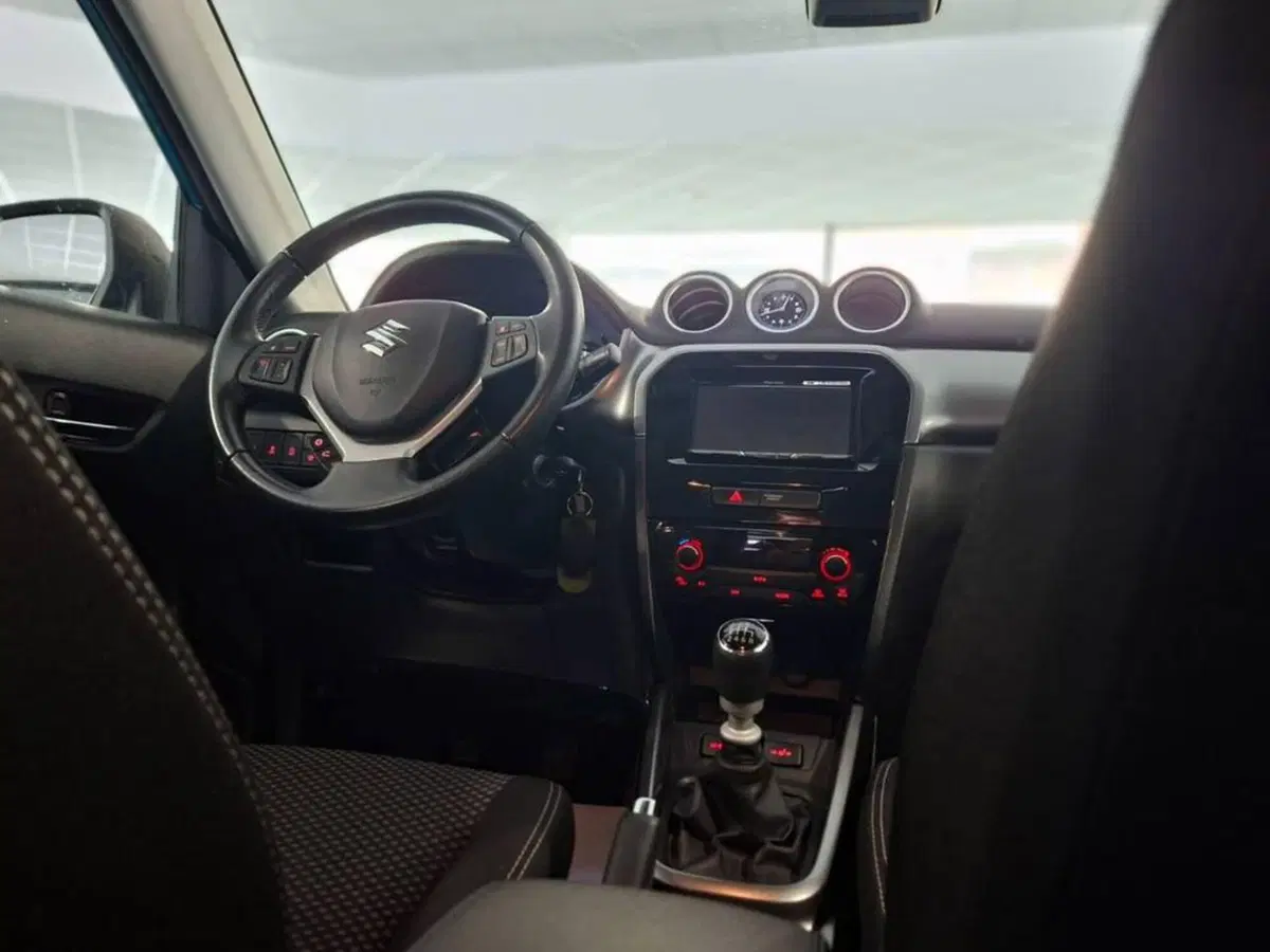 Suzuki Vitara usata a Torino (10)