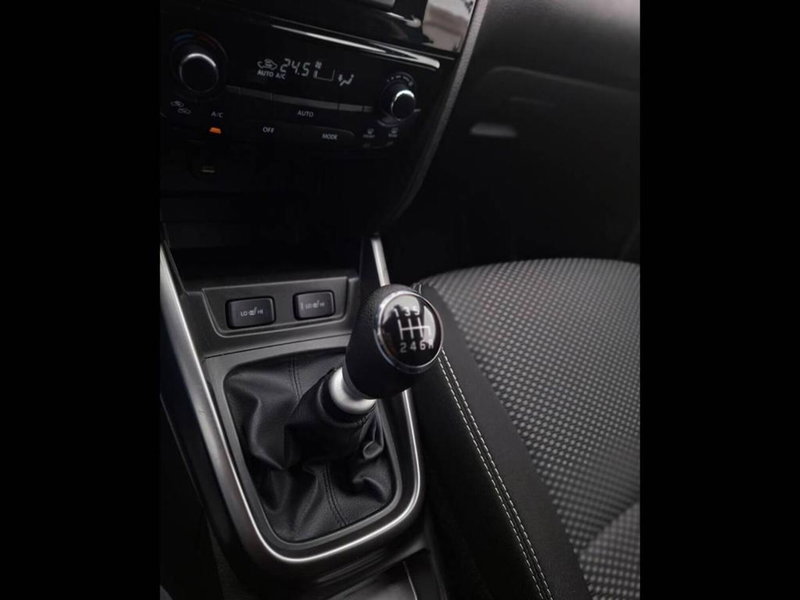 Suzuki Vitara usata a Torino (8)