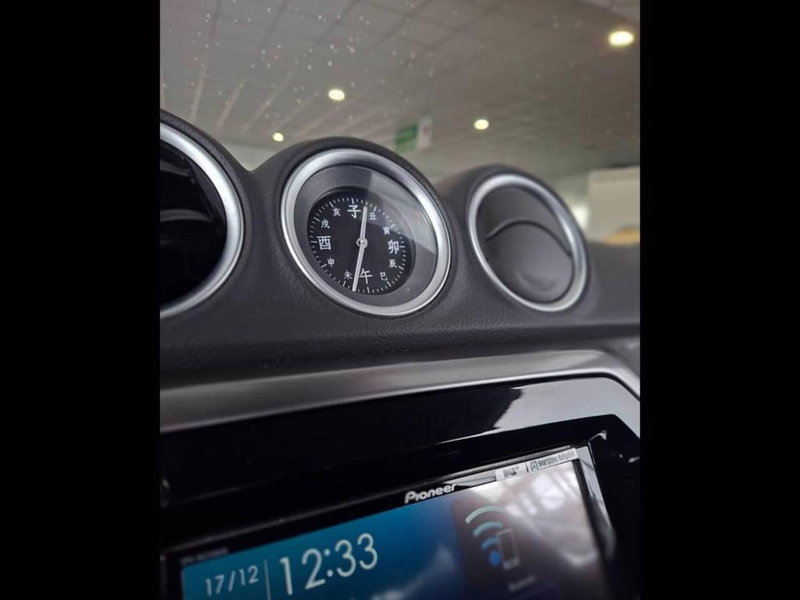 Suzuki Vitara usata a Torino (9)