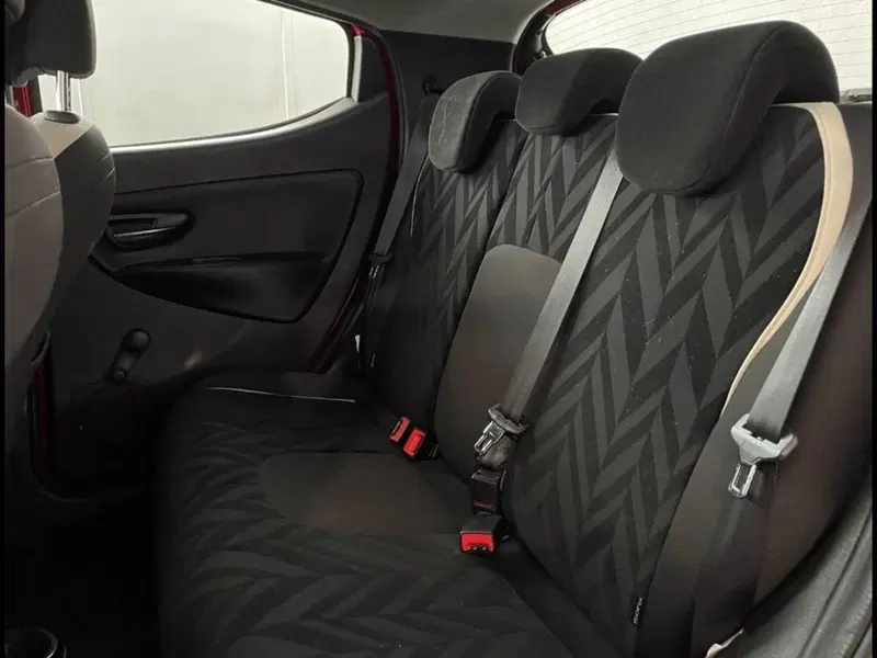 Lancia Ypsilon usata a Torino (15)