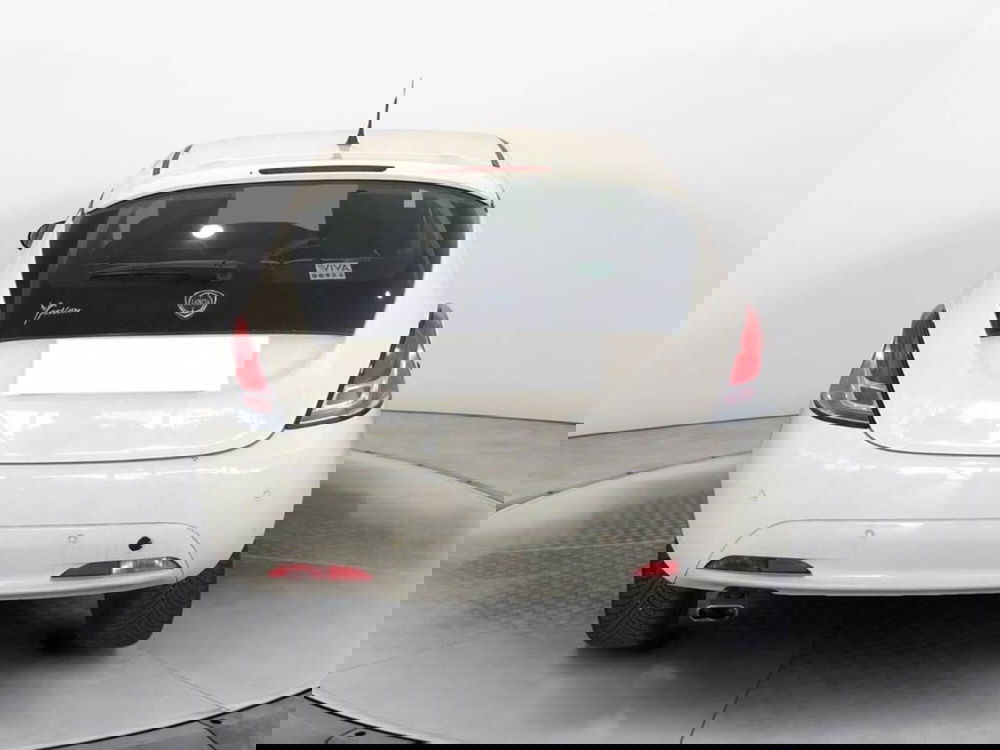 Lancia Ypsilon usata a Torino (5)