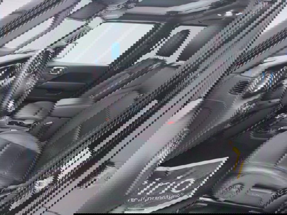 Jeep Wrangler Unlimited usata a Teramo (12)