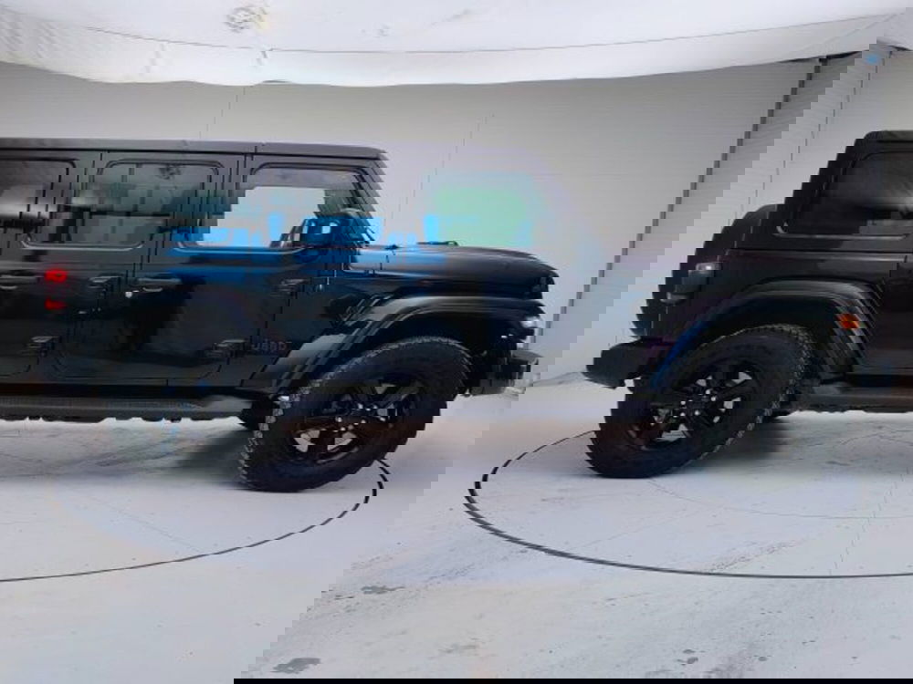 Jeep Wrangler Unlimited usata a Teramo (5)