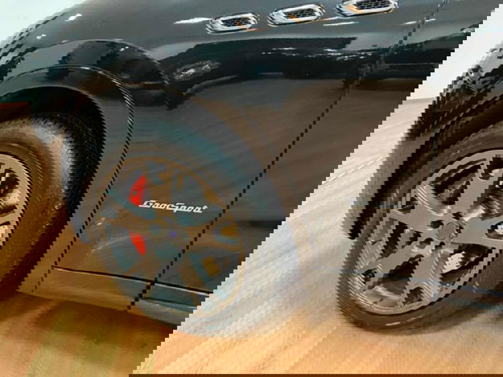 Maserati Levante usata a Lucca (4)